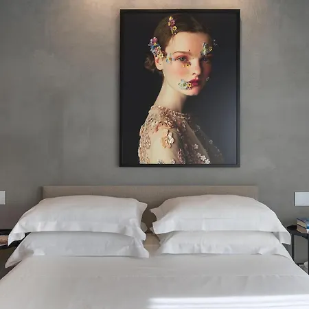 Smart מלון דירות 4*